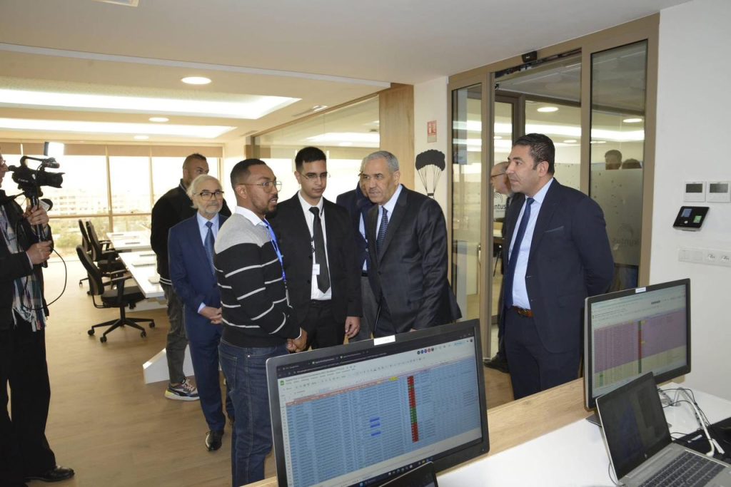 وجدة .. بوعرورو يحضر   افتتاح مركز تكنولوجي جديد يعزز دينامية التحول الرقمي بالمغرب
