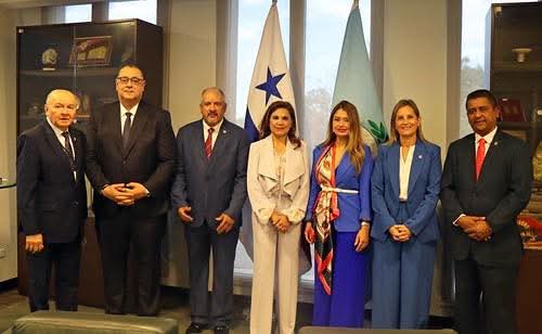 الوفا من بنما: دعم متزايد لمغربية الصحراء وتعزيز الشراكات مع أمريكا اللاتينية