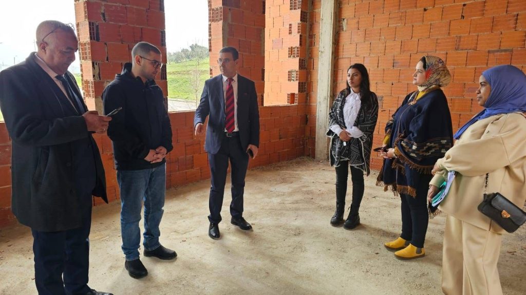 رئيس مجلس إقليم وزان يتفقد ورش بناء مقر مكتب حفظ الصحة ويدعو إلى تسريع الأشغال