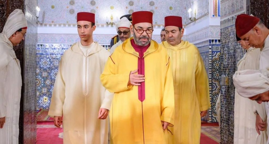 أمير المؤمنين يترأس بالقصر الملكي بالرباط حفلا دينيا إحياء لليلة القدر المباركة