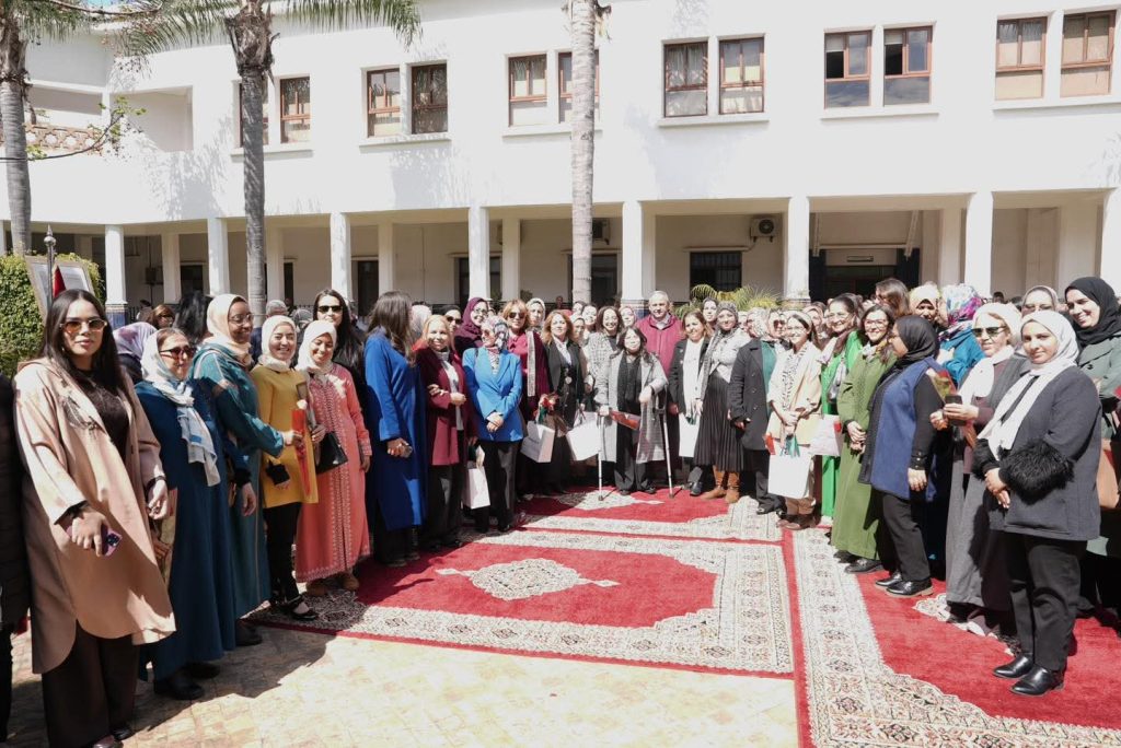 عز الدين مداوي يترأس حفلا بمناسبة الاحتفاء باليوم العالمي لحقوق المرأة