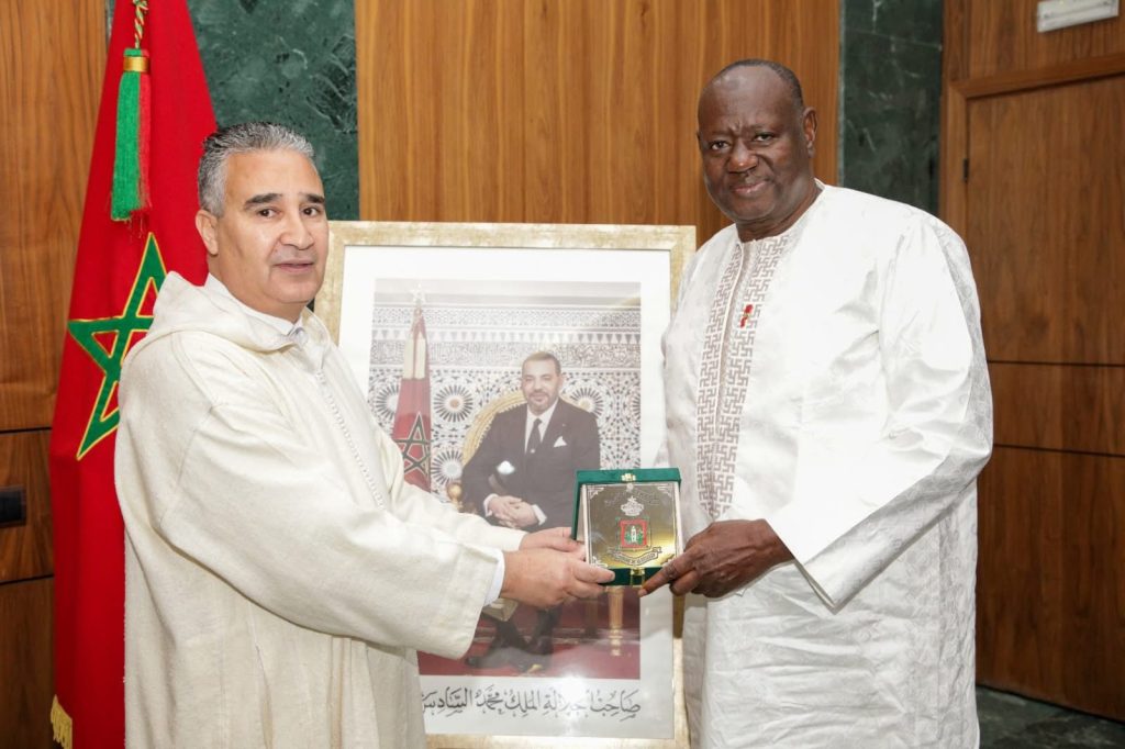 نائب رئيسة مجلس جماعة مراكش يستقبل رئيس بلدية نجويوب السنغالية لتعزيز التعاون بين المدن الإفريقية