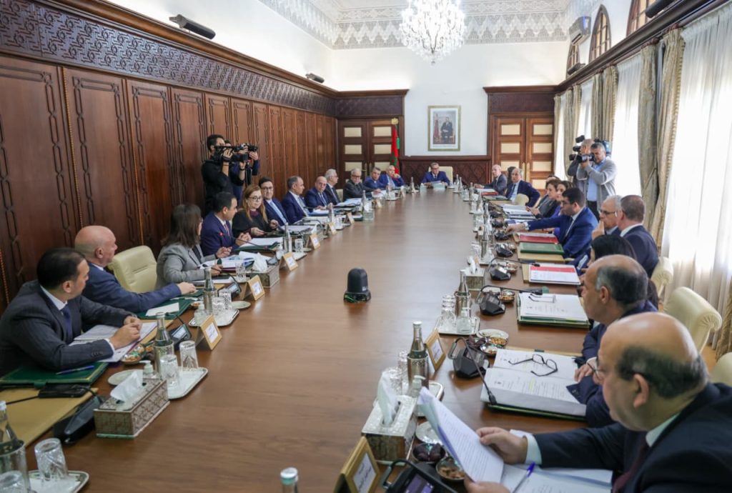 مجلس الحكومة يصادق على مشروعي مرسومين يتعلقان بانتخاب أعضاء مجلس النواب