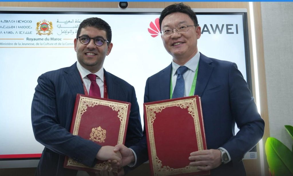 جيتكس إفريقيا 2026 .. بنسعيد يوقع اتفاقية شراكة استراتيجية مع “هواوي المغرب”