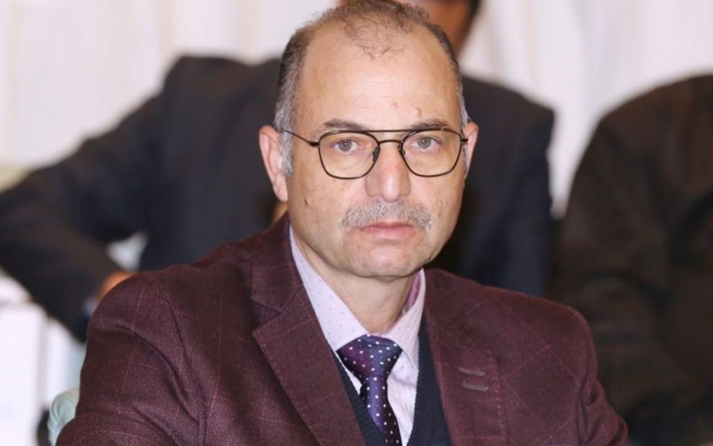 المحرشي ينبه وزير النقل لاختلال توازن صفقات الأشغال العمومية بسبب غلاء المحروقات والمواد الأولية