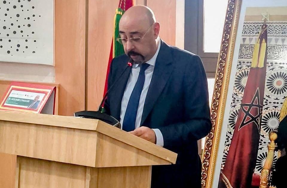 رئيس جماعة طنجة يؤكد من ندوة دولية دور فن المرافعات في ترسيخ العدالة وتعزيز الحوار القانوني