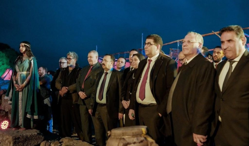 بنسعيد يفتتح عروض “نوستالجيا – صدى الأسوار” بموقع ليكسوس الأثري بالعرائش