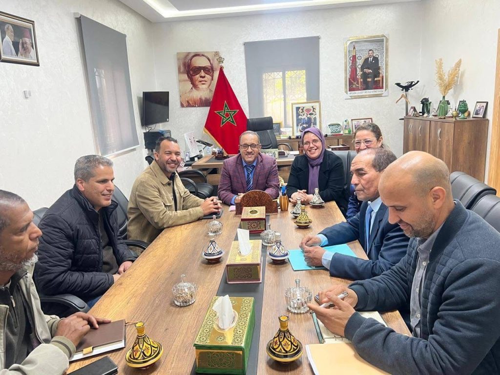 يونس الزير يؤكد على أهمية التنسيق المؤسساتي لإنجاح مشاريع التأهيل الحضري بآيت أورير