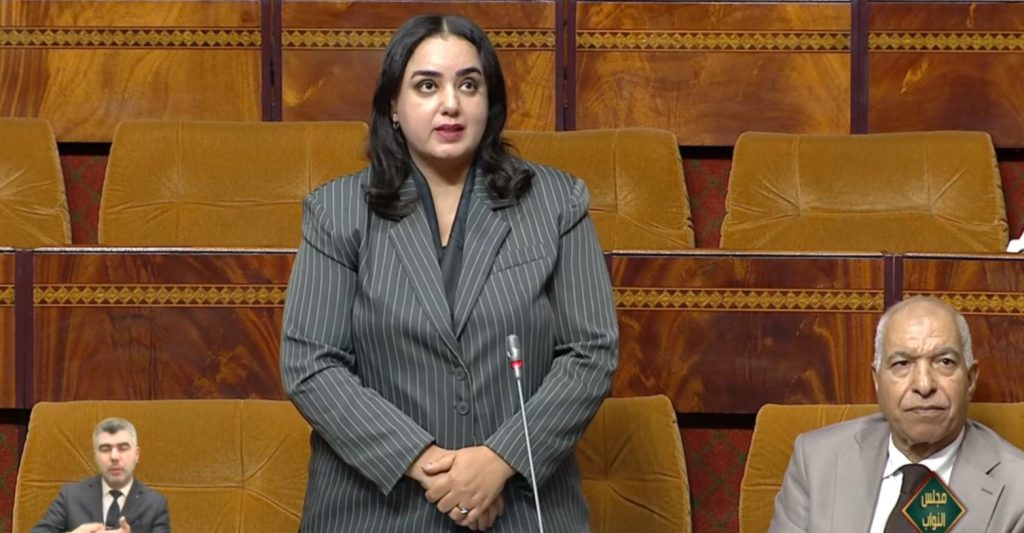 إلهام الساقي تدعو إلى تسريع التحول الرقمي وترسيخ إدارة عمومية “صفر ورق”