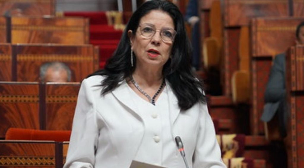 أمل الفلاح السغروشني: تدبير الساعة الإضافية مؤطر بالقانون ويتم بروح المسؤولية والتجاوب مع انشغالات الأسر المغربية