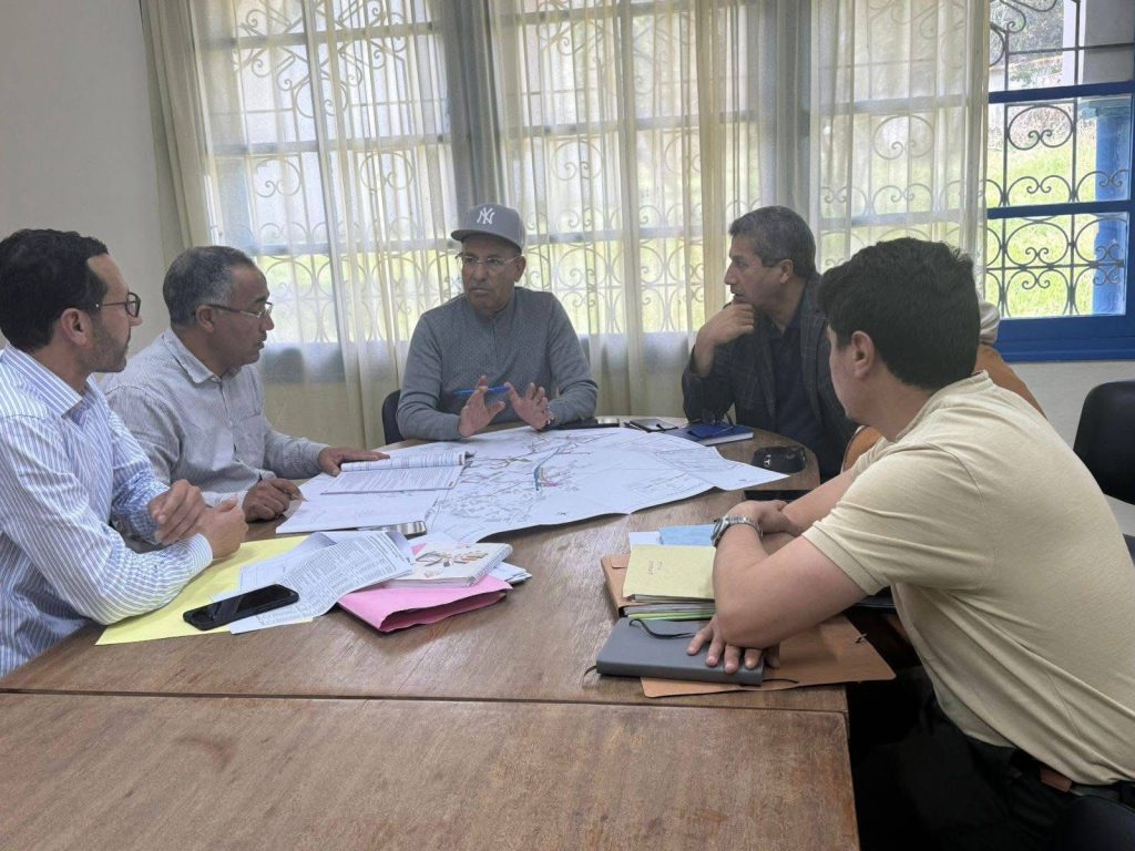 جماعة الساحل.. حماني يترأس اجتماعا لاستكمال الدراسات التقنية قبل إطلاق صفقة تأهيل المركز