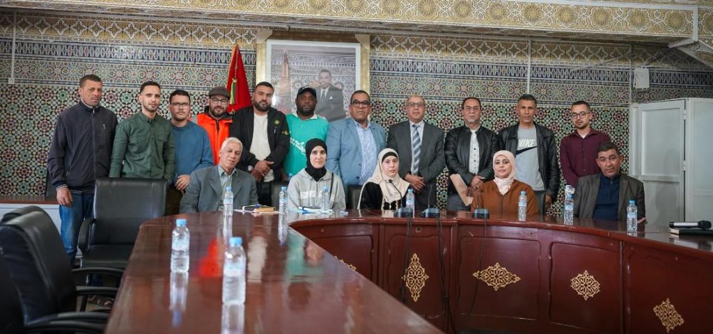 إبراهيمي يكشف عن إجراءات ميدانية عاجلة لتحسين خدمات الماء والكهرباء بأحياء تيجروري ببركان