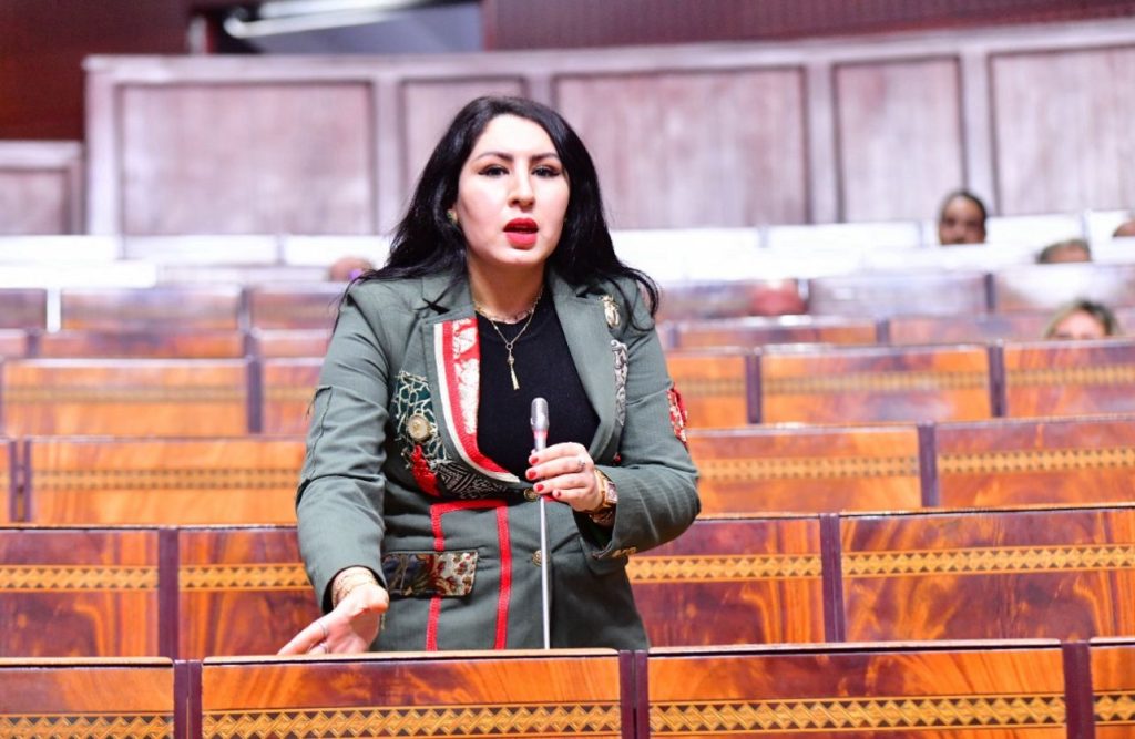 حنان أتركين تدق ناقوس الخطر.. دعوة لإدماج التقييم النفسي قبل الزواج للحد من العنف الأسري