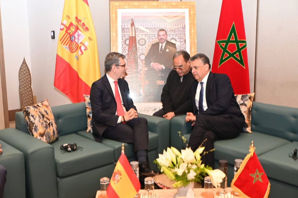 عبد اللطيف وهبي يجري مباحثات ثنائية مع نظيره الإسباني