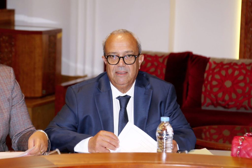ودمين يطالب وزير الصحة بتقنين مهنة أخصائيي التغذية لحماية صحة المغاربة