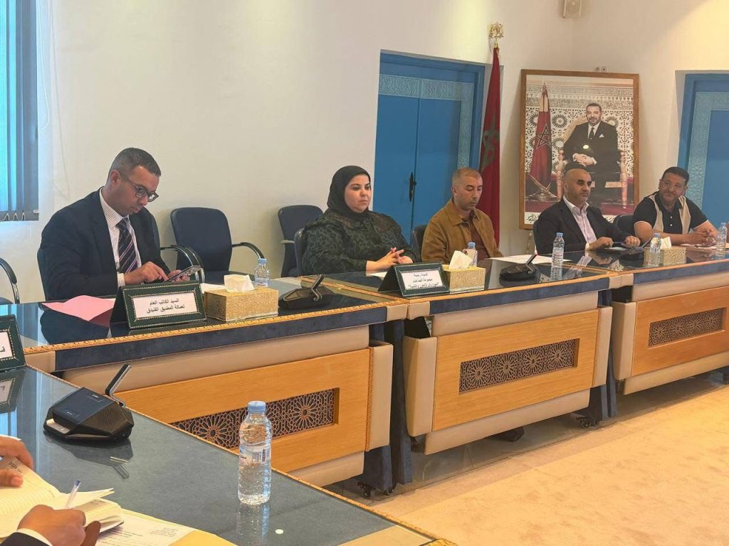 بقيادة سعيدة أدكوج .. “تمودا باي” تضع تهيئة المسالك والشواطئ في صلب أولويات التنمية بالمضيق- الفنيدق