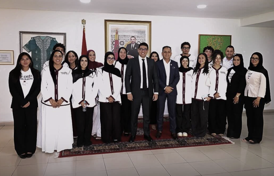 محمد المهدي بنسعيد يعقد لقاء مع ممثلي الجمعية الثقافية المغربية الأمريكية