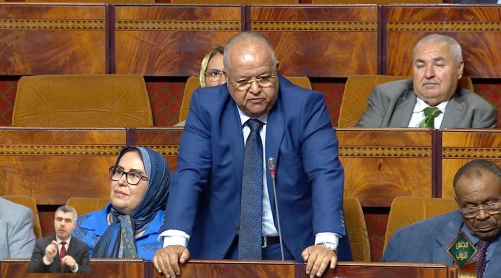 واعمرو يدعو إلى تسريع معالجة ملفات الاستثمار وتجاوز تعقيدات المراكز الجهوية للاستثمار