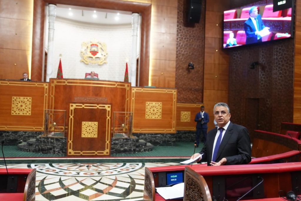 مجلس المستشارين يصادق بالأغلبية على مشروع قانون تنظيم مهنة المحاماة ويعزز شروط الولوج وضمانات الممارسة