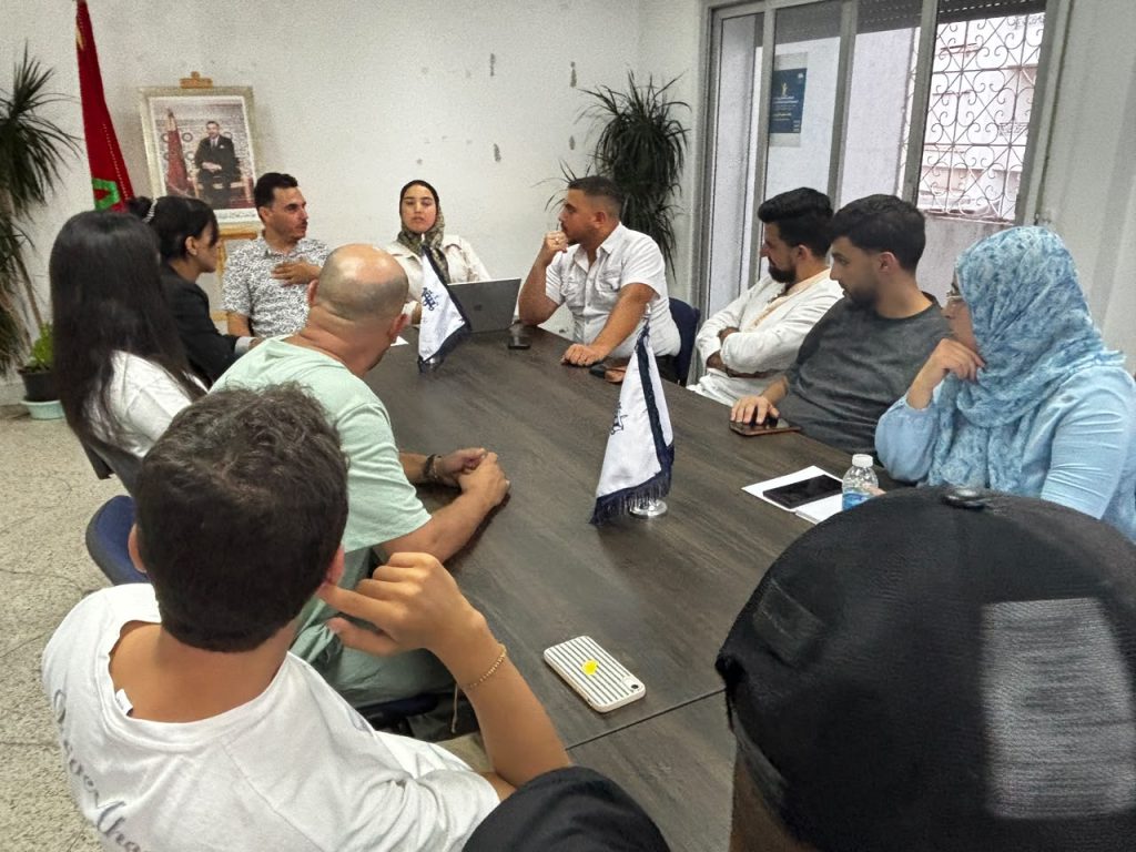 قطب التواصل والأنشطة والتكوين يقيم حصيلة أربعة أشهر ويشيد بتميز تلاميذ طنجة في اللقاء الوطني الأول