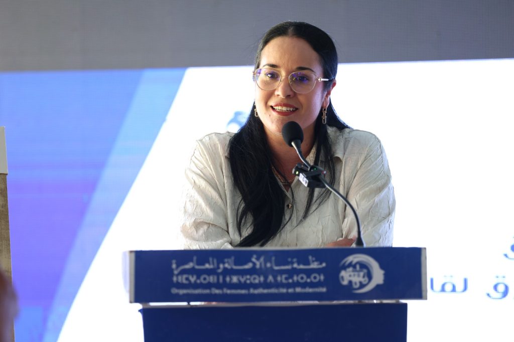 قلوب فيطح تدعو من تزطوطين إلى مشاركة سياسية مؤثرة وفاعلة استعداداً للاستحقاقات المقبل