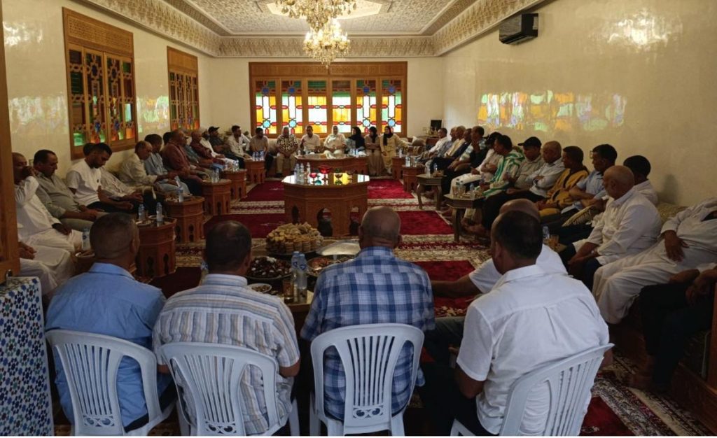 واعمرو يعقد لقاء تواصليا بجماعة الهيادنة لمناقشة أولويات التنمية المحلية