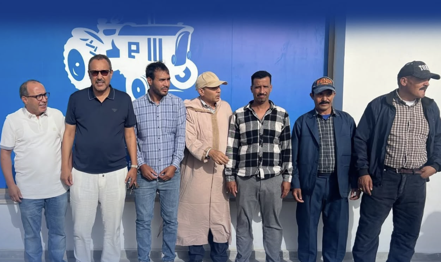 البام بجهة الداخلة وادي الذهب يوسع قاعدة الانخراط .. الخطاط ينجا يقود دينامية استقطاب الأطر والفعاليات