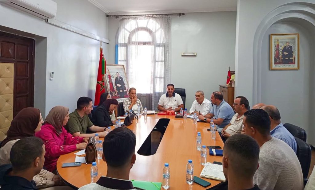 جماعة مرتيل تستقبل موظفيها الجدد .. رهان على الكفاءات البشرية لتطوير الإدارة وتحسين جودة الخدمات