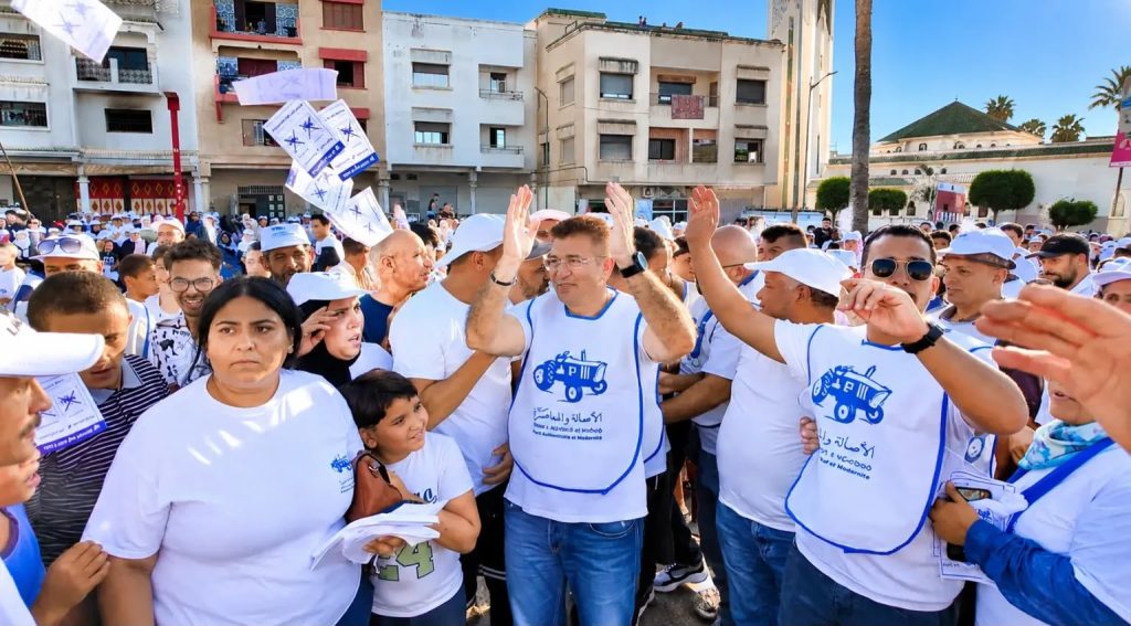 الريفي يكثف جولاته الميدانية بحي مولاي إسماعيل ويعزز التواصل المباشر مع ساكنة سلا المدينة