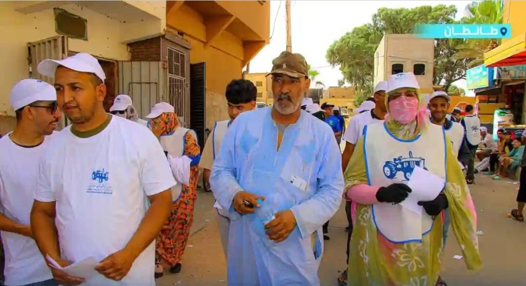 ابراهيم الوعبان يقود حملته الانتخابية ويتواصل وينصت لمطالب ساكنة اقليم طانطان