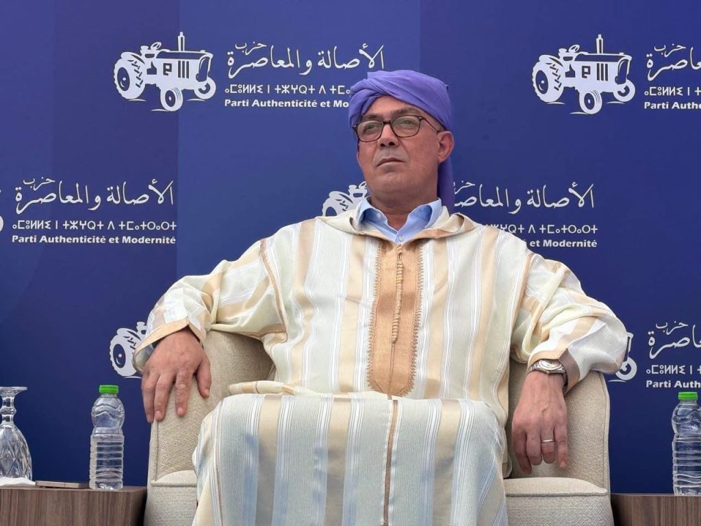 بوعرفة.. لقجع: تغيير المسار يعني إنهاء منطق المنافع والكل اليوم مطالب بالجد والعمل والمعقول