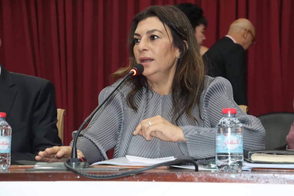 برئاسة مليكة مزور.. مجلس جماعة الدار البيضاء يصادق على إحداث مكتب للحالة المدنية ويؤجل مناقشة جل النقاط إلى الجلسة الثانية