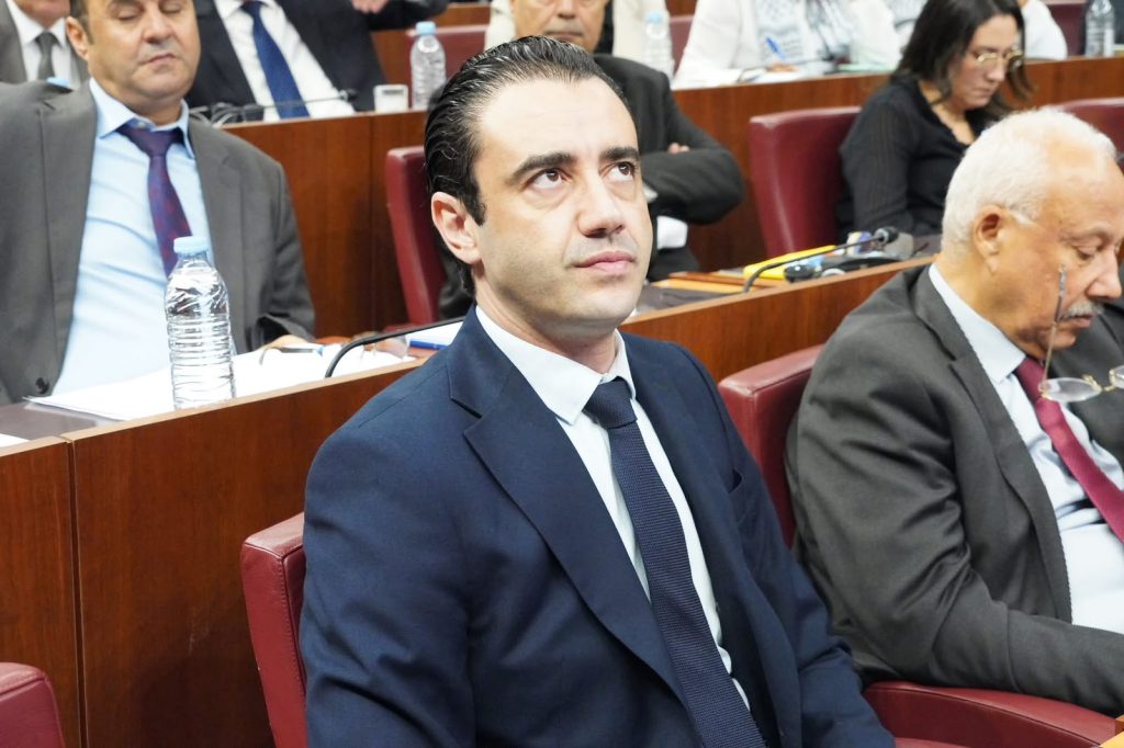 مروان شباعتو يبسط أمام وزير المالية اختلالات توزيع الاستثمار العمومي بإقليم ميدلت