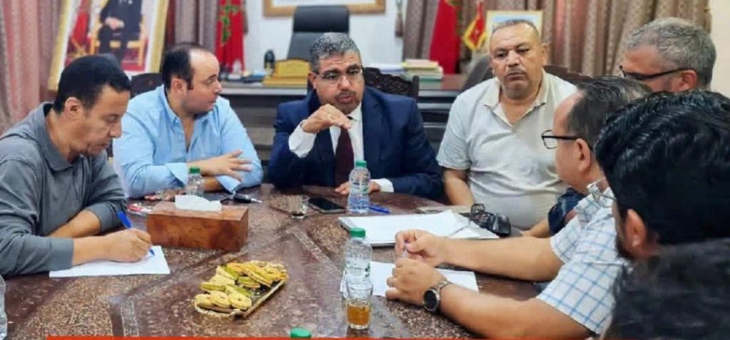 جماعة واحة سيدي إبراهيم تتفاعل مع شكاوى الساكنة بشأن ضعف صبيب الماء الصالح للشرب
