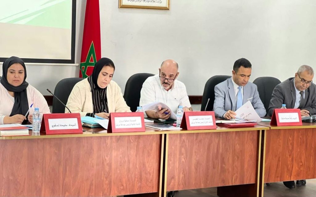 مجلس مرتيل يصادق على ميزانية 2027 ودعم الجمعيات الرياضية ومشاريع تهيئة الطرق
